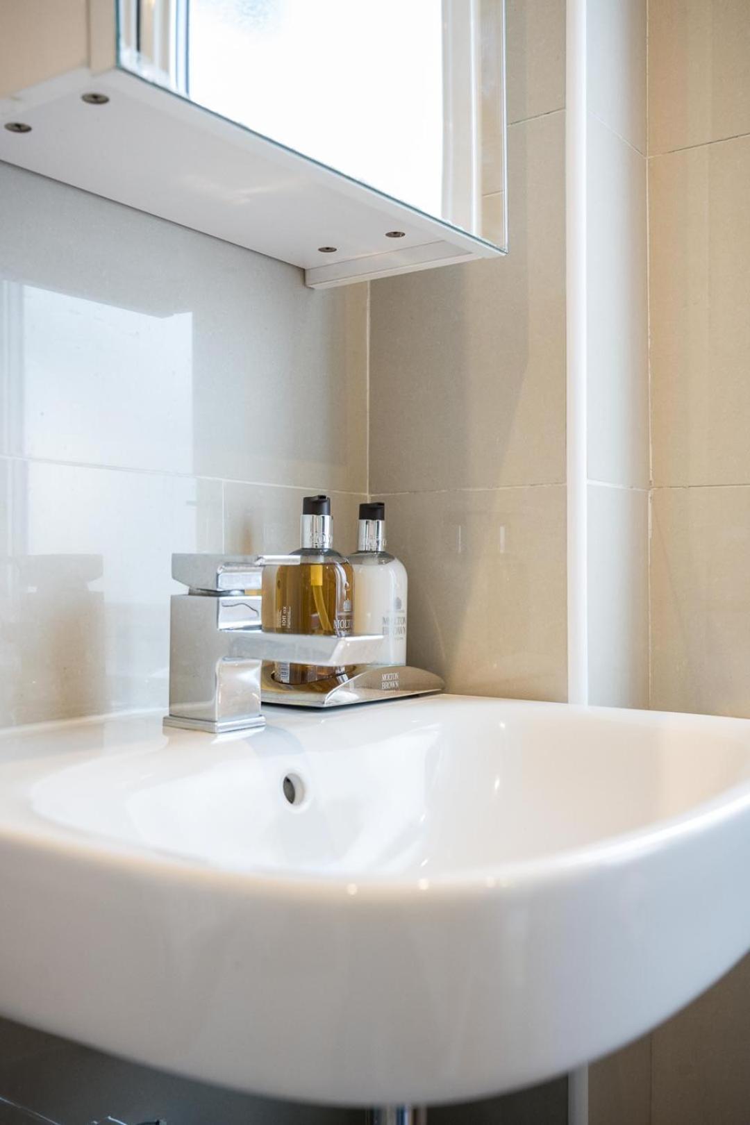 7 Mount Sion Apartment Royal Tunbridge Wells Bagian luar foto