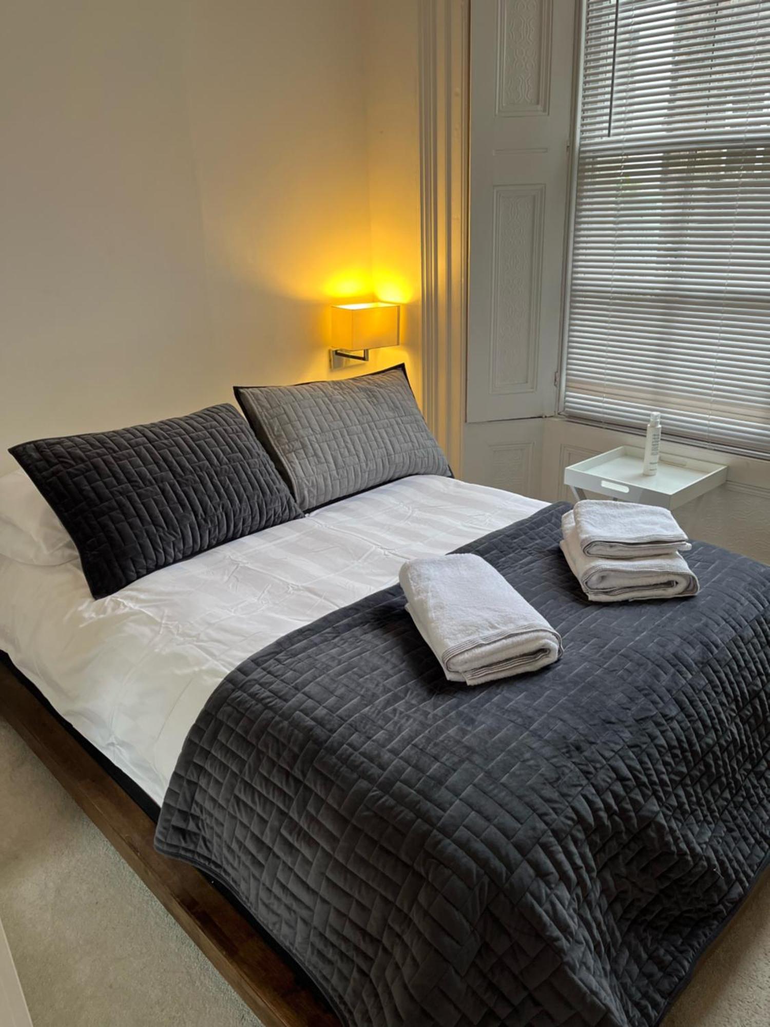 7 Mount Sion Apartment Royal Tunbridge Wells Bagian luar foto